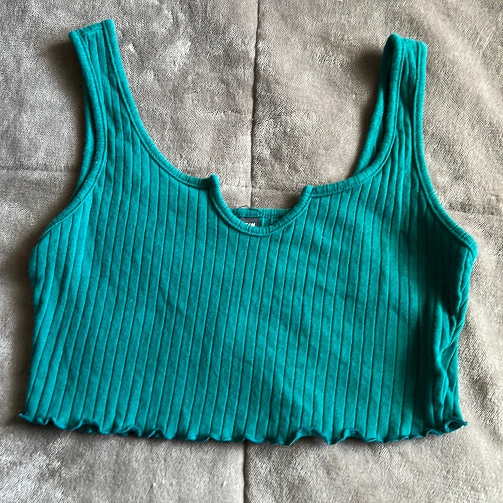 SHEIN Crop Top